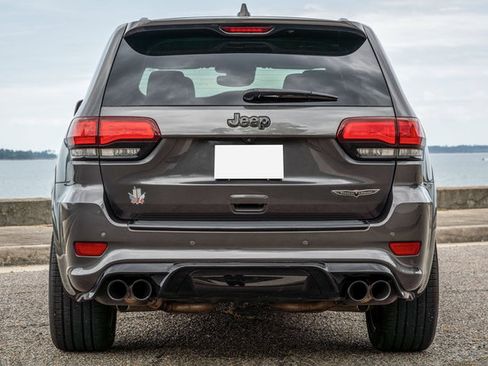 Used 2018 Jeep Grand Cherokee Trackhawk AWD/4WD image 7