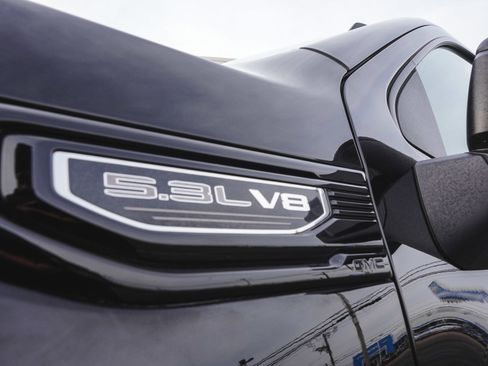 Used 2022 GMC Sierra 1500 Elevation image 43