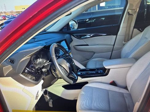 Used 2022 Buick Envision Preferred image 10