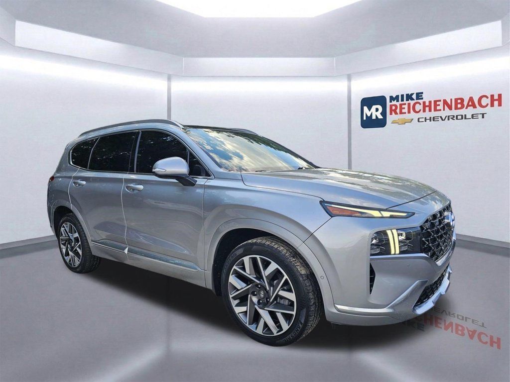 Used 2023 Hyundai Santa Fe Calligraphy FWD image 2
