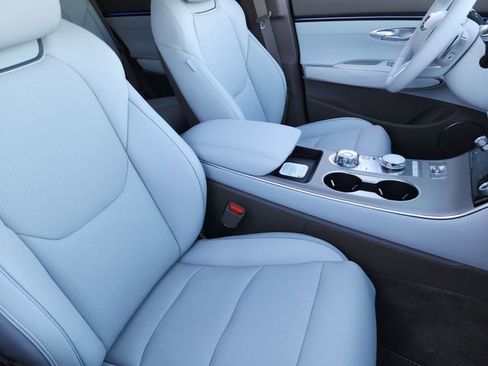 New 2026 Genesis GV70 2.5T Advanced image 10