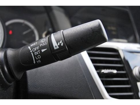 Used 2015 Honda Accord EX-L image 17