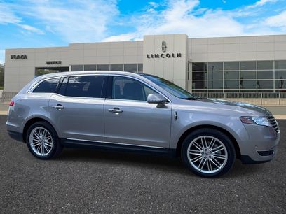 Used 2018 Lincoln MKT AWD w/ Technology Package