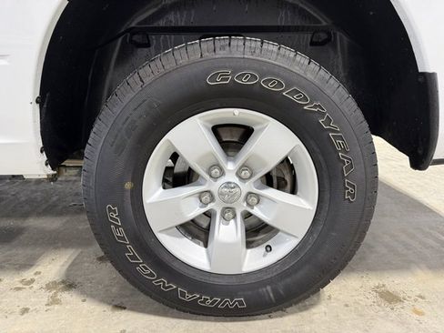 Used 2022 RAM 1500 Classic SLT w/ Electronics Convenience Group image 44