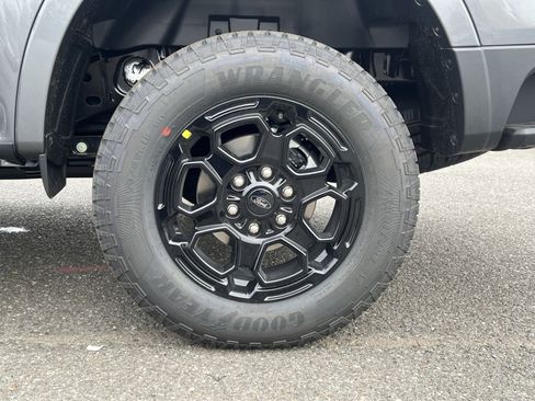 New 2025 Ford Ranger Lariat w/ FX4 Off-Road Package image 12
