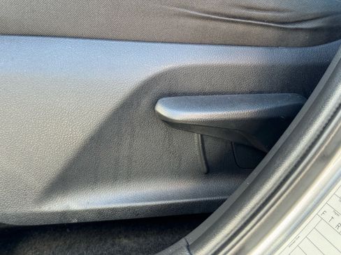 Used 2024 Toyota RAV4 LE image 17