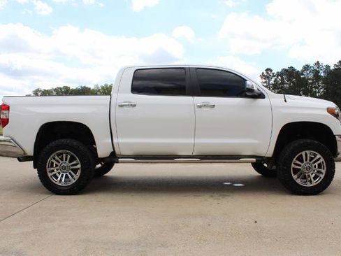 Used 2014 Toyota Tundra Limited image 19