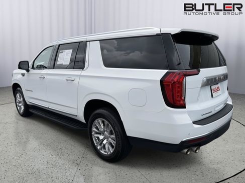 Used 2024 GMC Yukon XL Denali RWD image 4