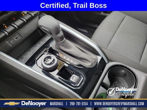 Used 2024 Chevrolet Colorado Trail Boss w/ Advanced Trailering Package AWD/4WD image 19