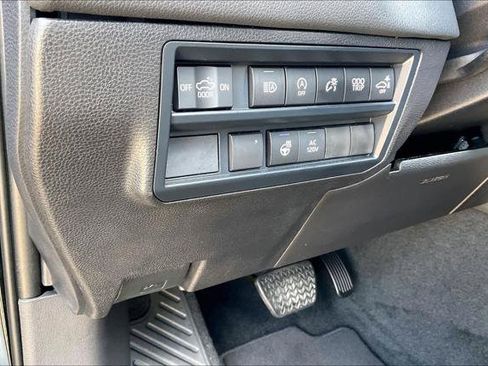 Certified 2026 Toyota Tundra Limited AWD/4WD image 35