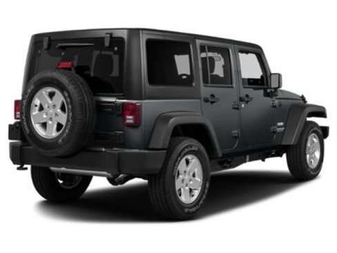 Used 2018 Jeep Wrangler Unlimited Sport S image 3