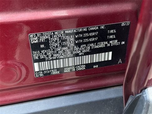 Used 2022 Toyota RAV4 LE image 33