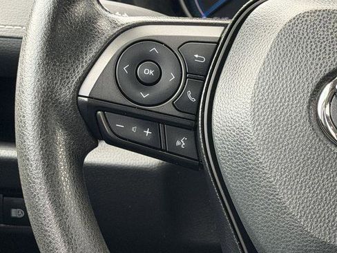 Certified 2025 Toyota RAV4 LE AWD/4WD image 12