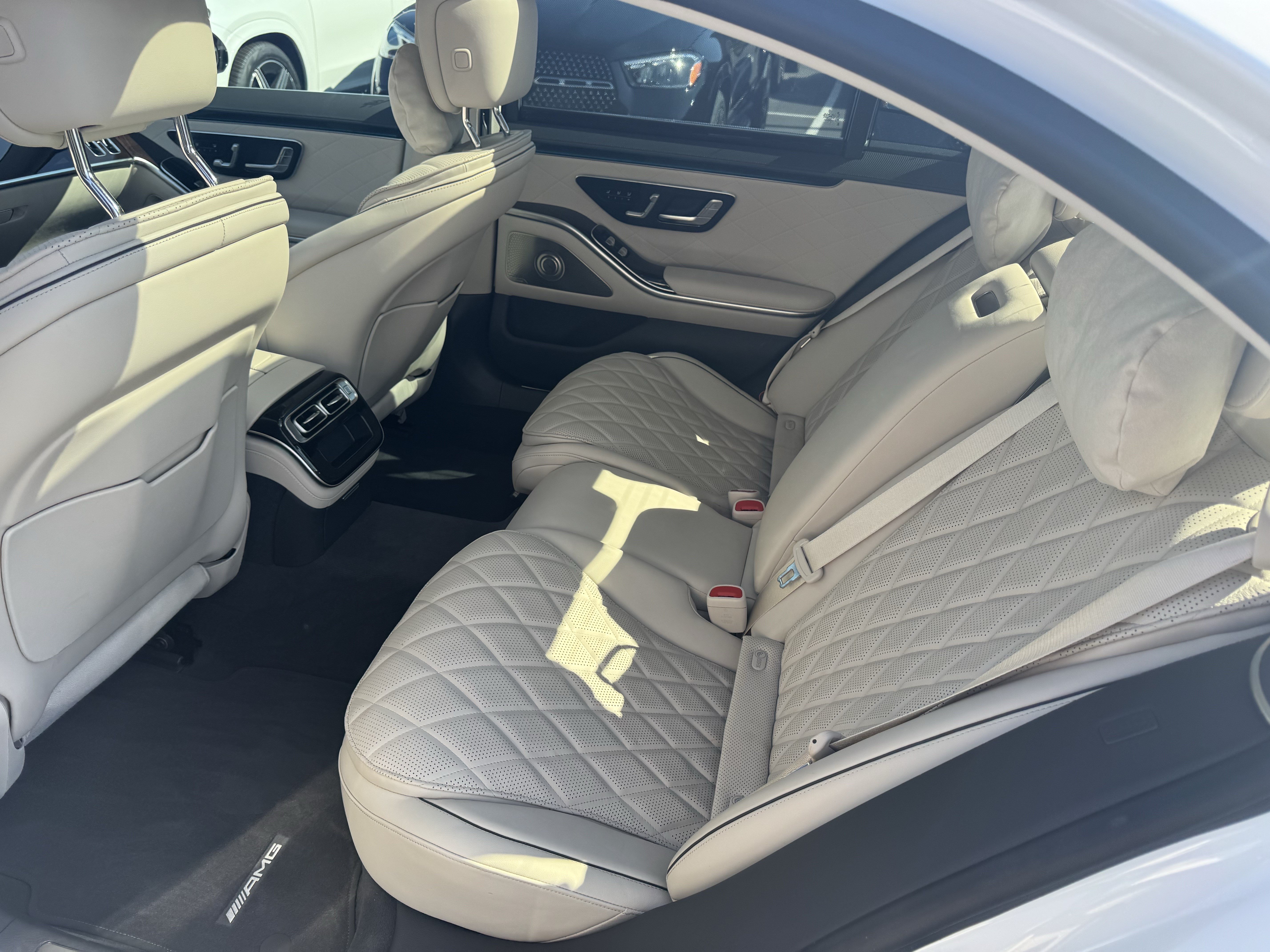 Certified 2026 Mercedes-Benz S 500 4MATIC image 32