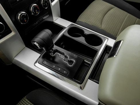 Used 2011 RAM 1500 Classic SLT w/ Remote Start & Security Group image 19