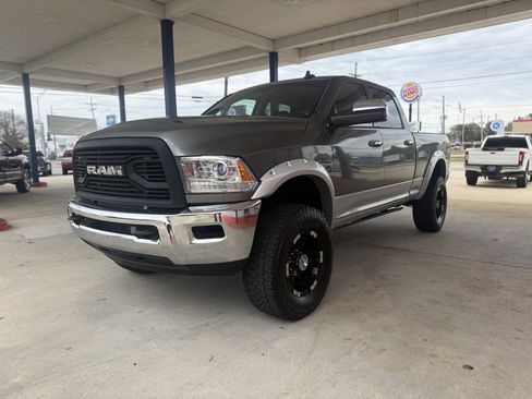 Used 2013 RAM 2500 Laramie w/ Protection Group image 7