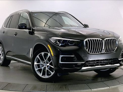 Certified 2023 BMW X5 xDrive40i w/ Premium Package AWD/4WD image 1