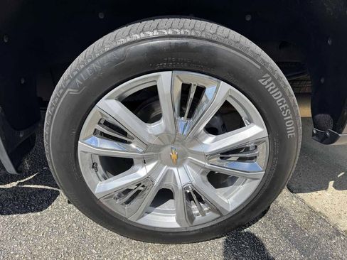 Used 2021 Chevrolet Silverado 1500 LTZ w/ LTZ Convenience Package II AWD/4WD image 36