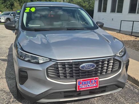 Used 2024 Ford Escape Active AWD/4WD image 5