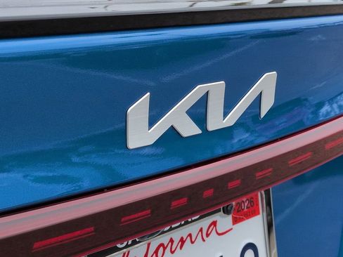 Used 2023 Kia Forte GT w/ GT2 Package FWD image 32