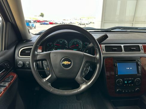 Used 2011 Chevrolet Silverado 2500 LTZ w/ LTZ Plus Package AWD/4WD image 16
