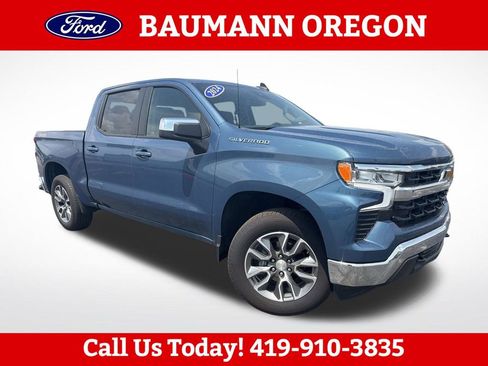 Used 2024 Chevrolet Silverado 1500 LT AWD/4WD image 1