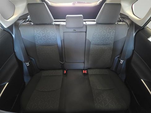 Used 2025 Toyota RAV4 XLE image 23