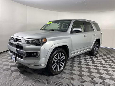 Used 2022 Toyota 4Runner Limited image 4