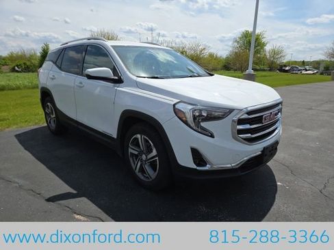 Used 2018 GMC Terrain SLT w/ Preferred Package FWD image 3