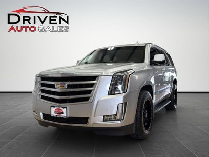 Used 2016 Cadillac Escalade Luxury