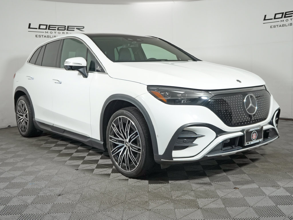 Used 2023 Mercedes-Benz EQE 500 4MATIC SUV w/ Exclusive Trim Package image 7