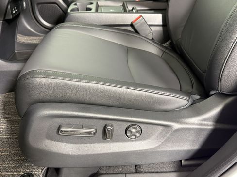 New 2026 Honda Odyssey EX-L image 13