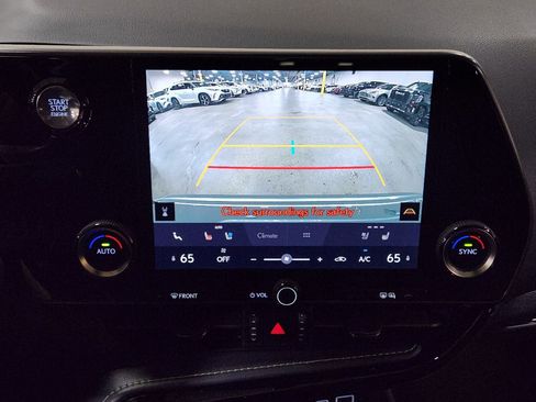 Used 2022 Lexus NX 250 FWD w/ Premium Package image 37