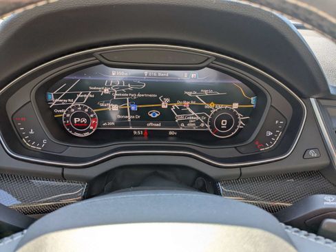 Used 2018 Audi SQ5 Prestige AWD/4WD image 35