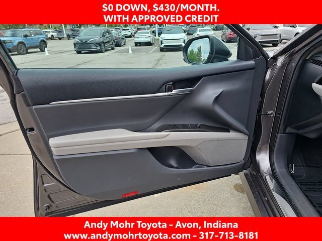 Used 2022 Toyota Camry LE FWD image 11