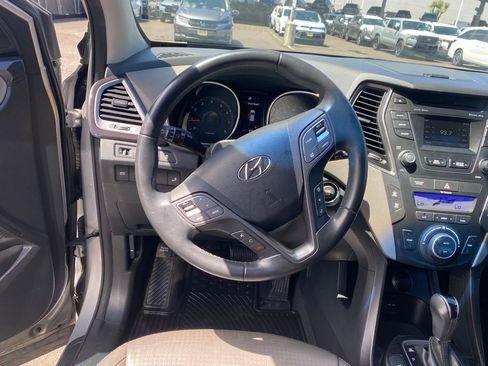 Used 2014 Hyundai Santa Fe GLS w/ Premium Package 05 image 32