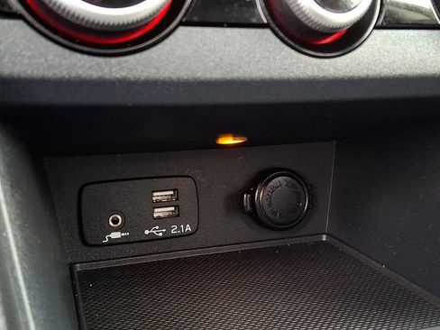 Used 2021 Subaru Crosstrek 2.5i Sport w/ Moonroof Package image 24