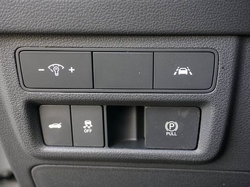 Used 2021 Hyundai Sonata Limited w/ Preferred Accessory Package image 27