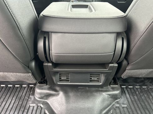 Used 2024 Chevrolet Silverado 3500 W/T image 11