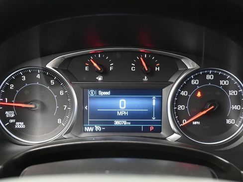 Used 2023 GMC Terrain SLE image 24