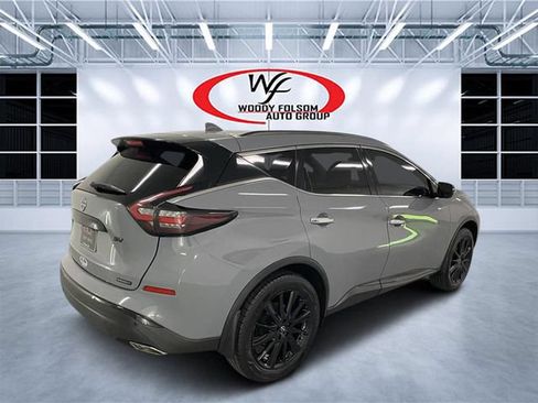 Used 2024 Nissan Murano SV w/ SV Midnight Edition Package FWD image 4