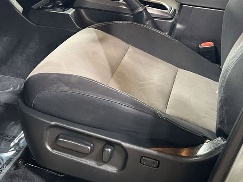 Used 2022 Toyota Tacoma TRD Sport image 14