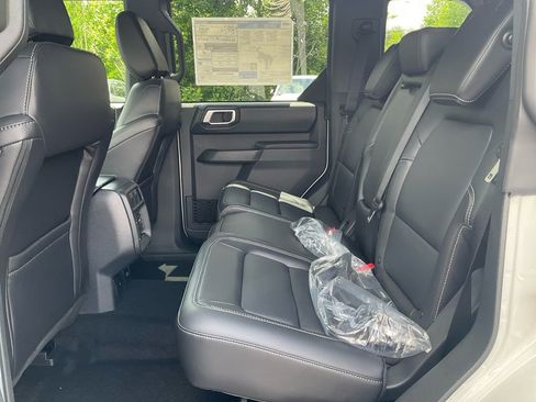 New 2026 Ford Bronco Outer Banks AWD/4WD image 14