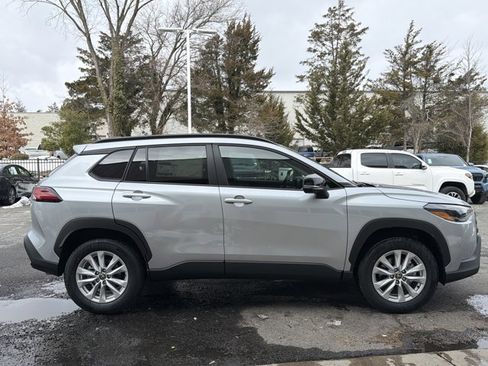 New 2026 Toyota Corolla Cross LE image 4