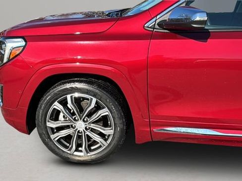 Used 2018 GMC Terrain Denali w/ Advanced Safety Package image 33