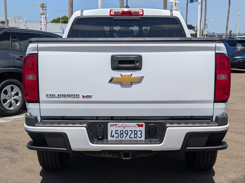 Certified 2018 Chevrolet Colorado Z71 AWD/4WD image 9