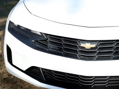 Used 2019 Chevrolet Camaro LS image 25