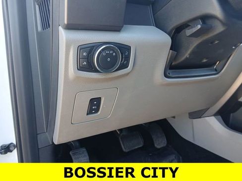 Used 2015 Ford F150 XLT w/ Equipment Group 301A Mid image 17