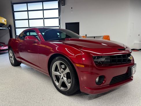 Used 2013 Chevrolet Camaro SS w/ RS Package image 20