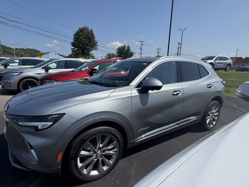 Used 2023 Buick Envision Avenir AWD/4WD image 2